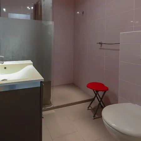 In With Ac Terrace & Pool - Benakey * أنتيب