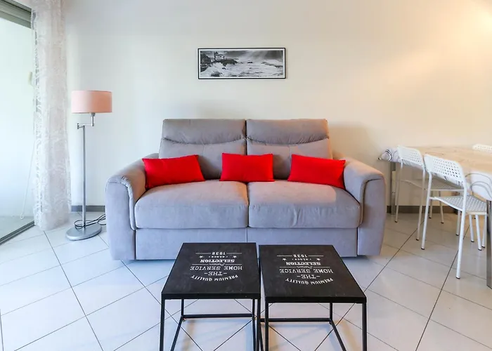 In With Ac Terrace & Pool - Benakey Antibes