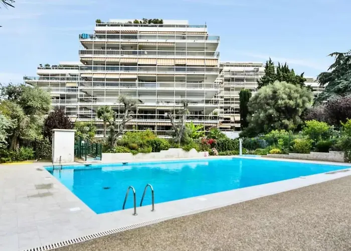 Apartamento In With Ac Terrace & Pool - Benakey Antibes